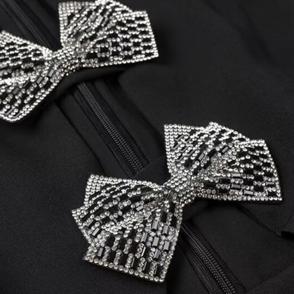 BLACK BOW DETAIL MINI DRESS - Picture 7 of 11